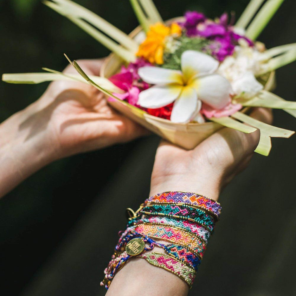 Bali Friendship Bracelet - Bloom Daisy - Love Is Project